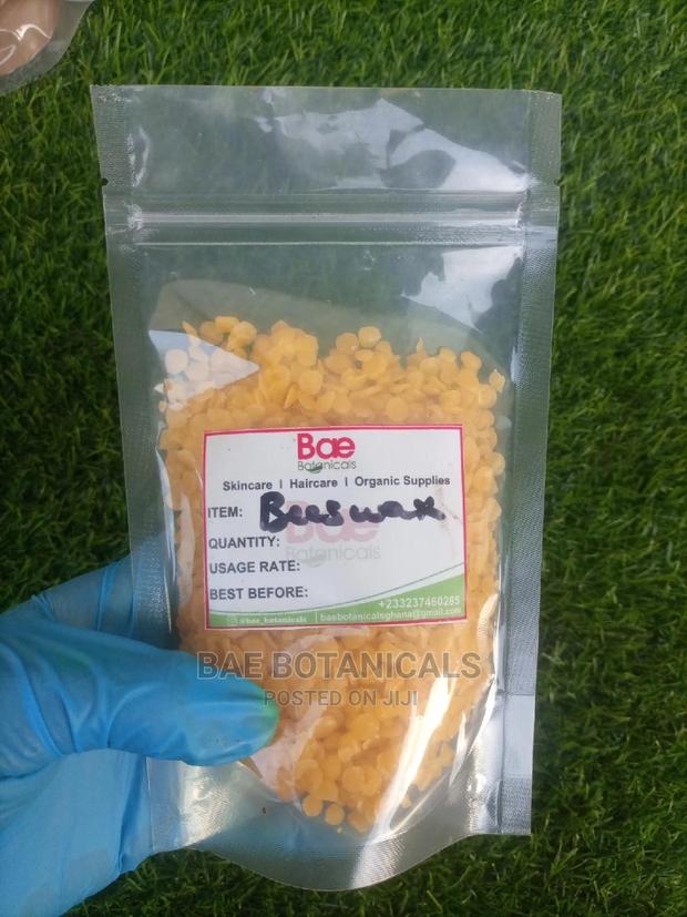 Beeswax 100grams · Photo 1