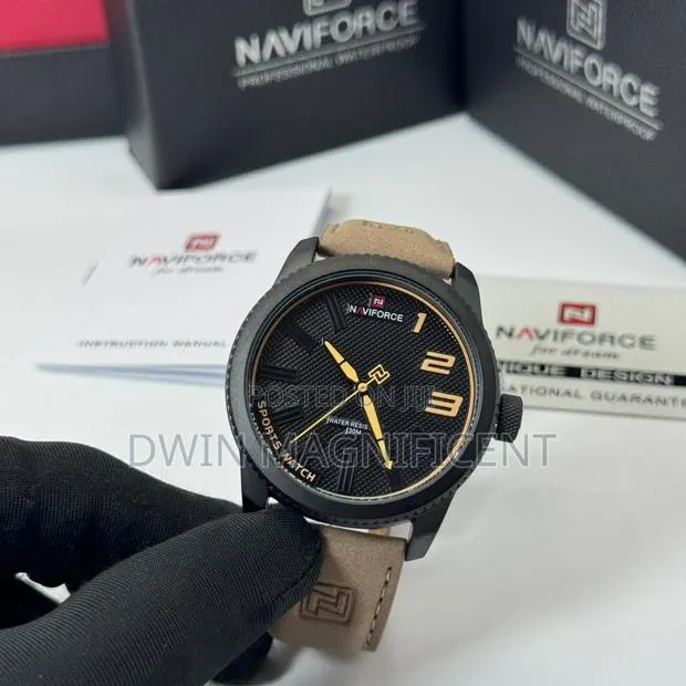 Naviforce Sports Leather Waterproof Watch · Photo 1