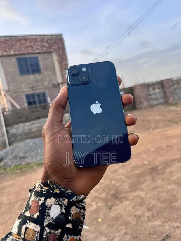 Apple iPhone 14 128 GB Black · Photo 1