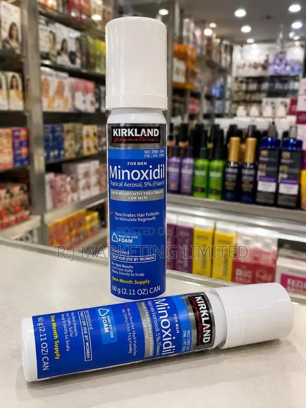 Kirkland Minoxidil Foam 5% · Photo 1