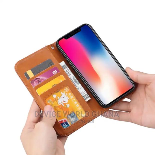 Les Leather Flip Case for iPhone 14promax and 13promax · Photo 2