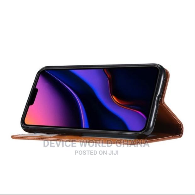 Les Leather Flip Case for iPhone 14promax and 13promax · Photo 4