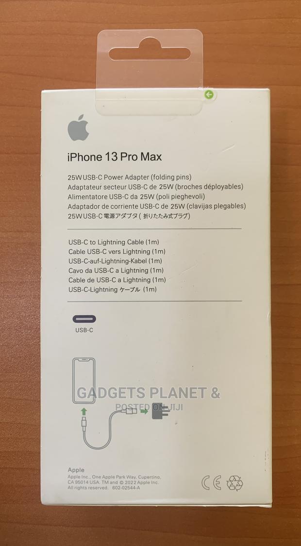 Apple iPhone USB C to Lightening Complete Charger - 25W · Photo 2