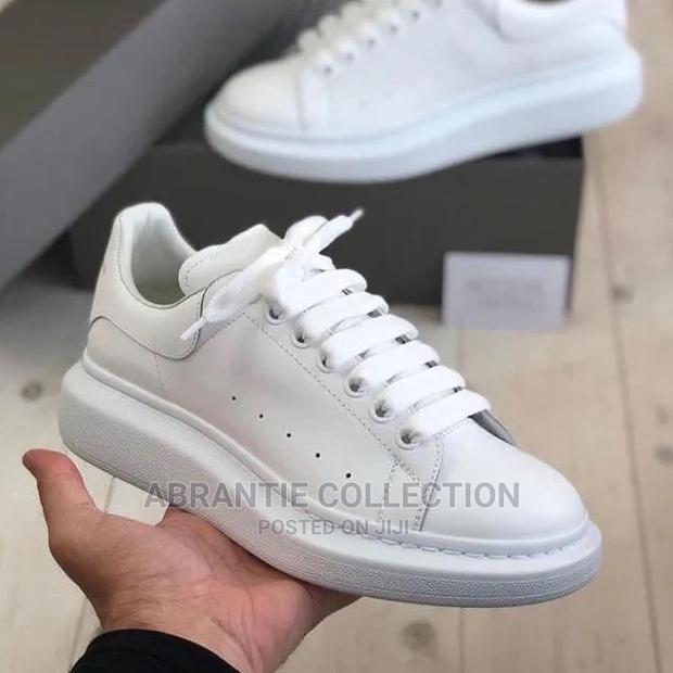 Original Alexander McQueen All White · Photo 4