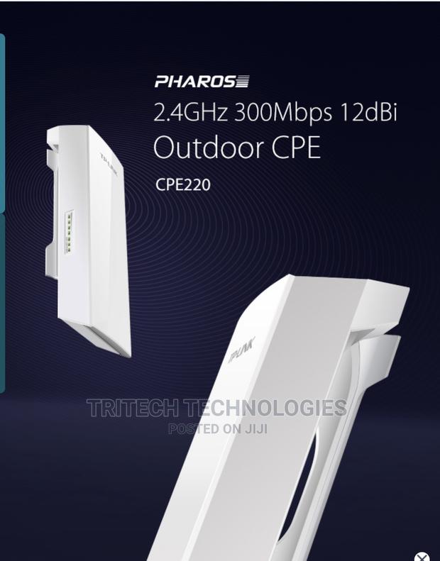 Tp-Link Cpe220 2.4ghz 300mbps 12dbi Outdoor Cpe · Photo 2