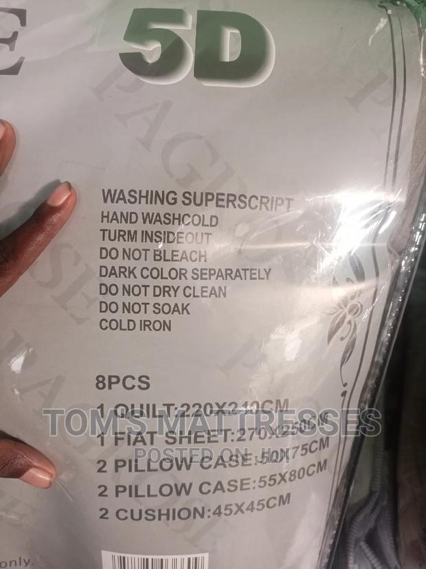 8 Pieces Duvets Cover Set For Sale · Photo 7