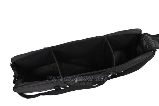 Studio Sling Bag · Photo 2