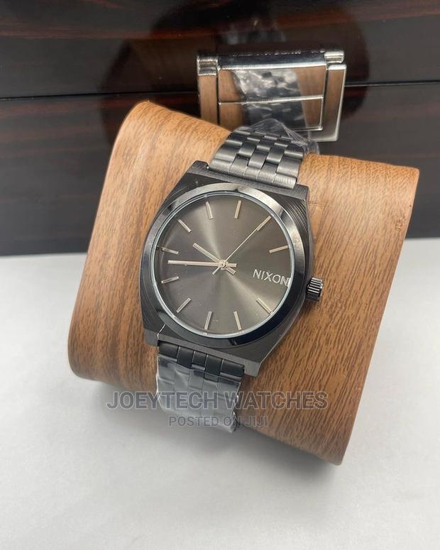 Nixon Watch · Photo 6