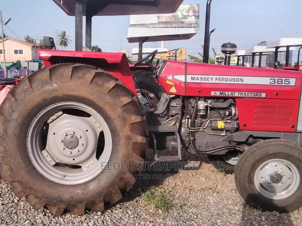 Brand New Ferguson 385 Tractor · Photo 4