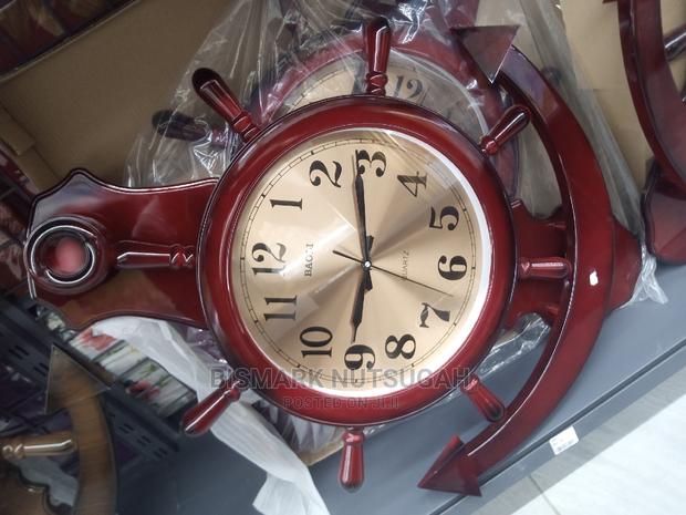 Quality Wall Clock for Sale · Photo 3