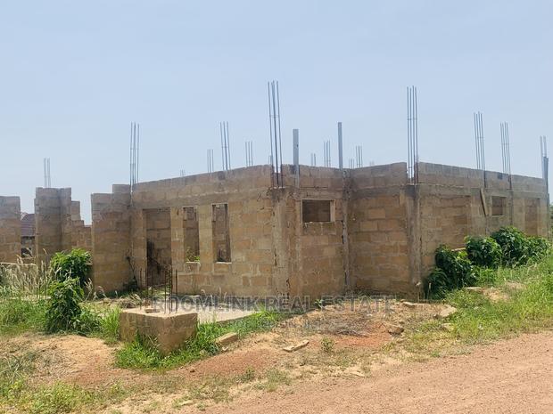 Five Bedroom Mansion, Sunyani Municipal For Sale