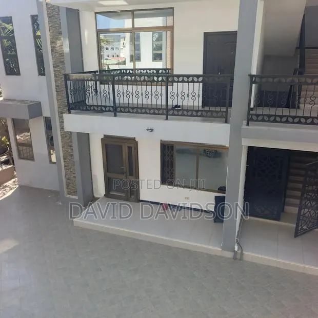 2bdrm Apartment in Newly Built 2, Tema Metropolitan for rent · Photo 1