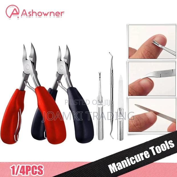 Nails and Toe Clippers Cutters. Manicure Pedicure Tool Kit · Photo 1