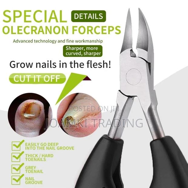 Nails and Toe Clippers Cutters. Manicure Pedicure Tool Kit · Photo 2