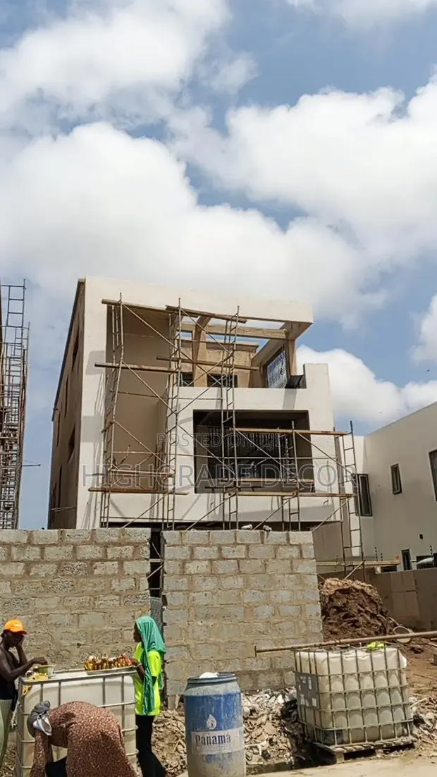 Painting,Graffiato Sand and Stone,Pop Skimming,Roofing Leakage,Designs · Photo 1