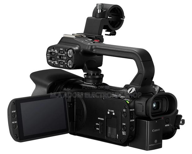 Canon Xa65 UHD Camcorder · Photo 1