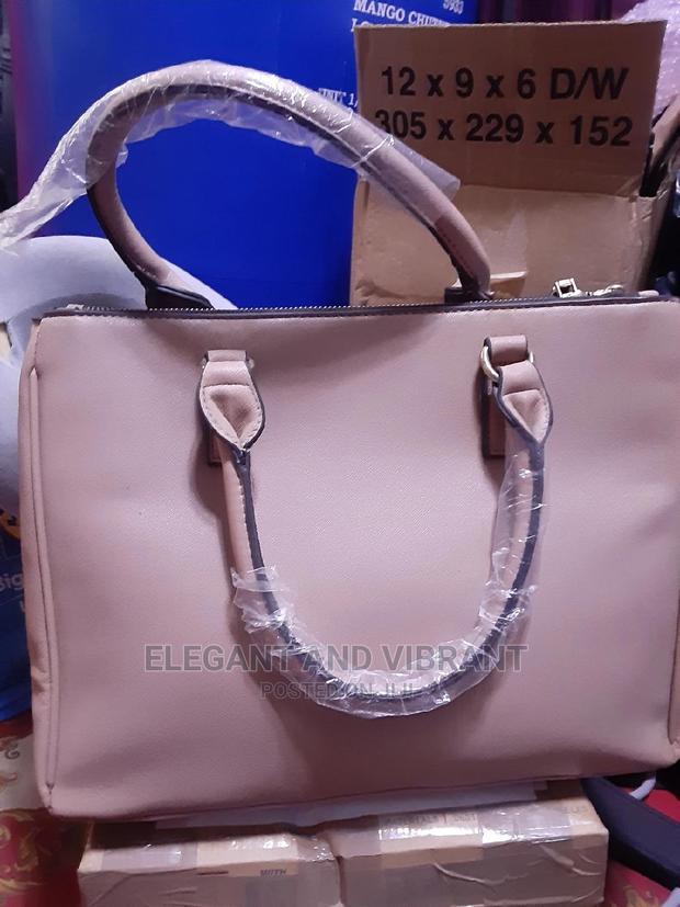 Brand New Bags From Uk · Photo 2