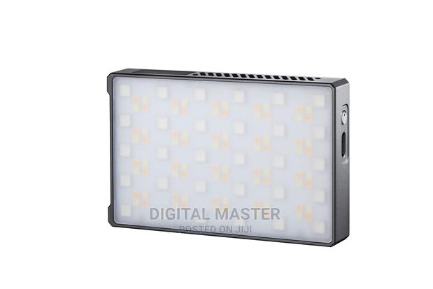 Godox C5R Knowled RGB Creative LED Light · Photo 3