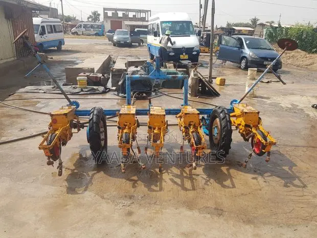 Machinery Planter · Photo 1