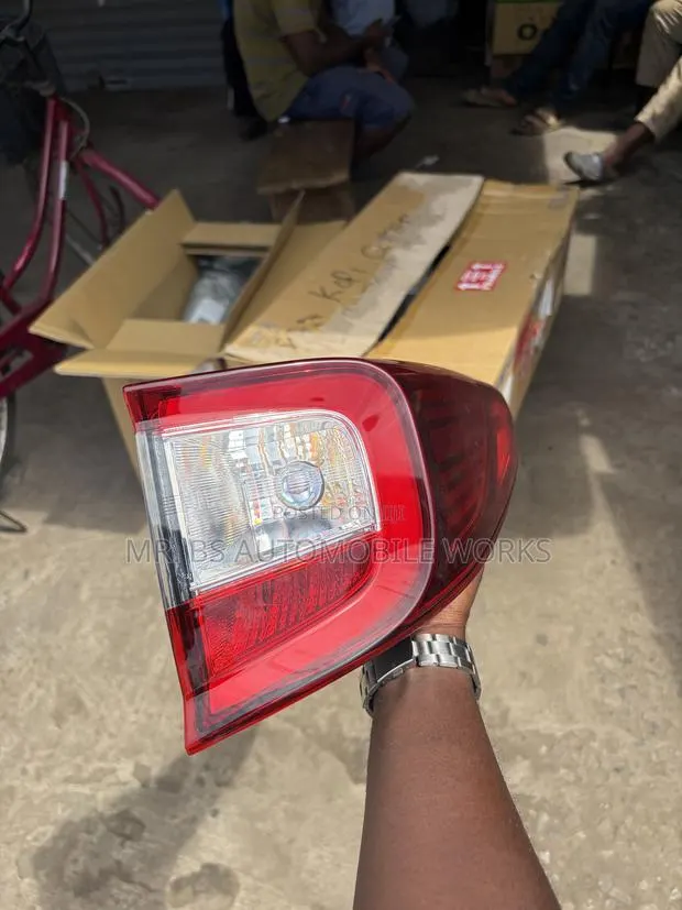 Acura RDX Taillight (EagleEyes) 2019 to 2025 · Photo 1
