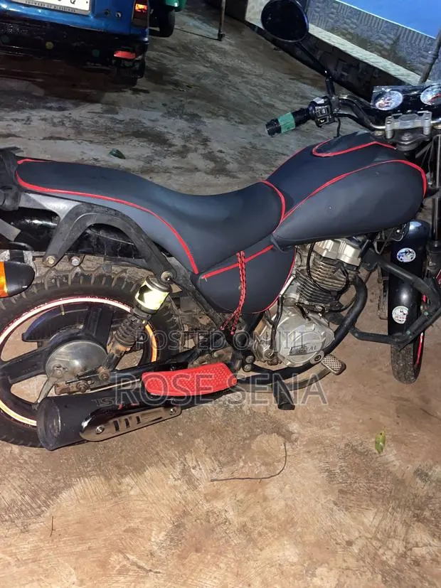 Royal RY125 2022 Black · Photo 1