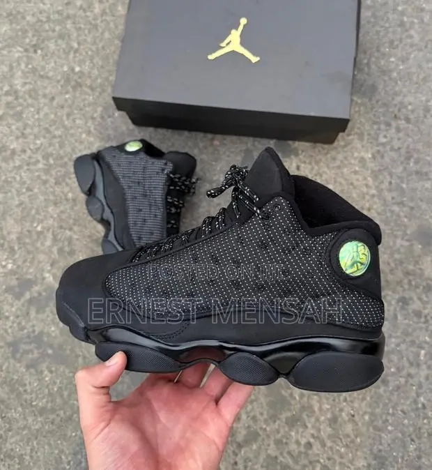 Air Jordan 13 Retro · Photo 1