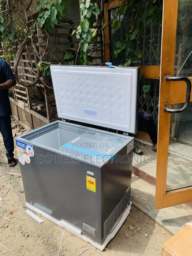 Brand New Chest Freezer Single Door Nasco Grey NAS-250fl. · Photo 1