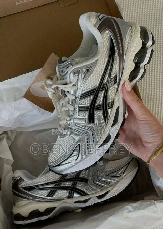 Original Asics Gel Kayano 14 White/Midnight · Photo 1