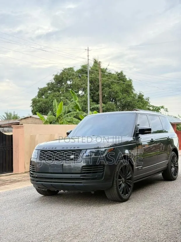 Land Rover Range Rover Supercharged LWB 2020 · Photo 1