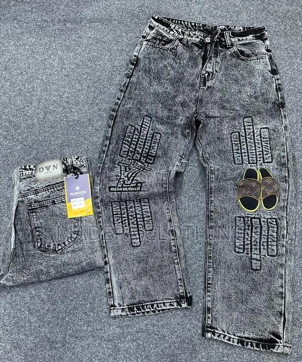 Quality Baggie Jeans · Photo 1