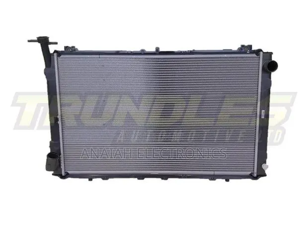 Nissan Patrol Y60 Model Radiator · Photo 1