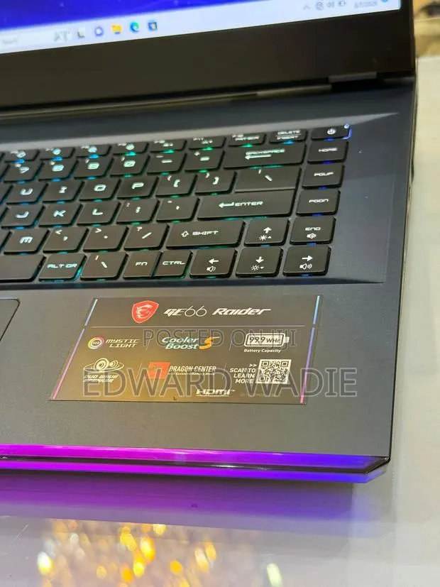 Laptop MSI GE66 Raider 16GB Intel SSD 512GB · Photo 1