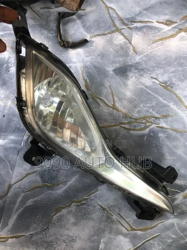 Hyundai Elantra GT 2013 2014, 2015, 2016, 2017 FogLight – Foreign Used · Photo 1