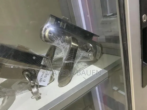 Door Lock | Rust Resistant #714k3 · Photo 1
