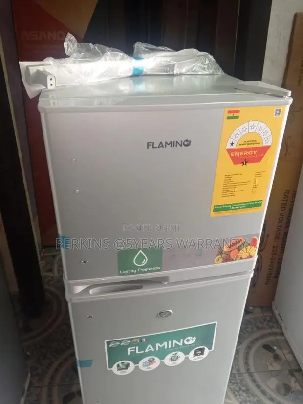 Proper Refrigerator Flamino 175TM Refrigerator · Photo 1