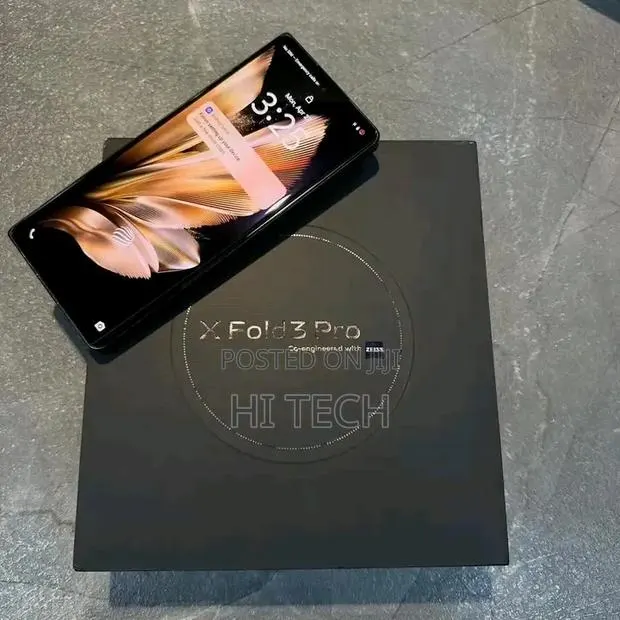 New Vivo X Fold3 Pro 1 TB Black · Photo 1