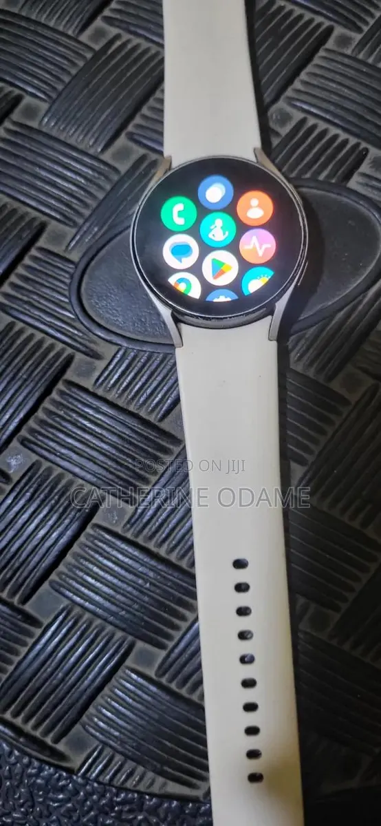 Smart Watch · Photo 1