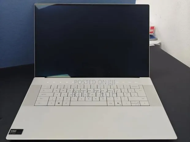 Laptop Dell 16 Premium 64GB Intel Core Ultra 9 SSD 1T · Photo 1
