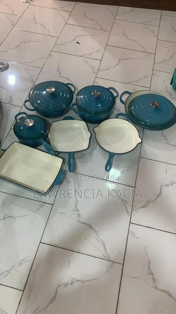 Non Stick Pans Set · Photo 1