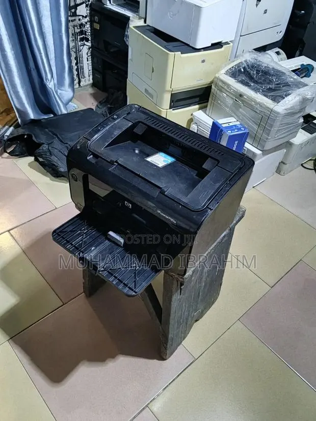 HP Laserjet 1102 USB · Photo 1