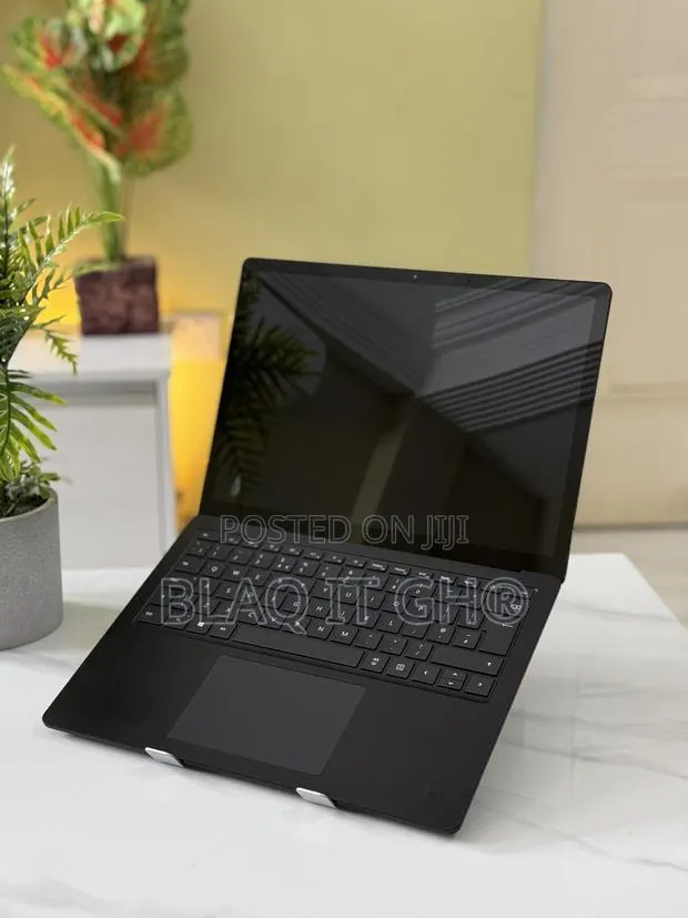 Laptop Microsoft Surface Laptop 4 16GB Intel Core I7 SSD 256GB · Photo 1