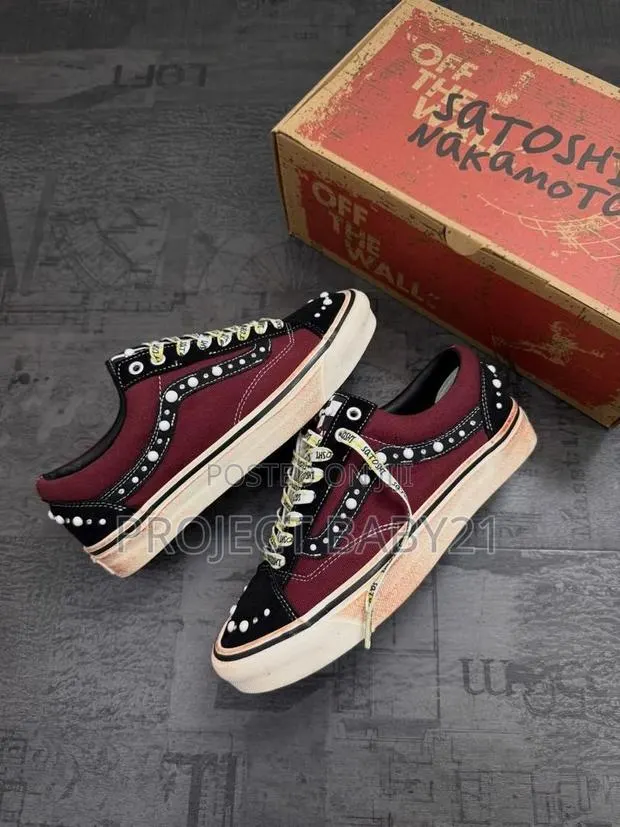 Satoshi Nakamoto X Vans OTW Old Skool · Photo 2