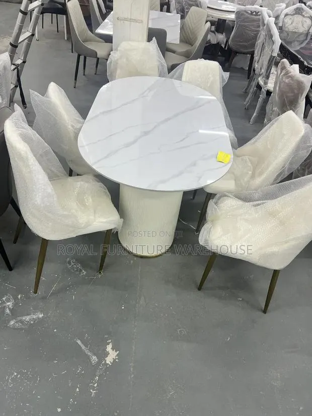 Executive Top Notch 6 Seater Dining Set · Photo 1