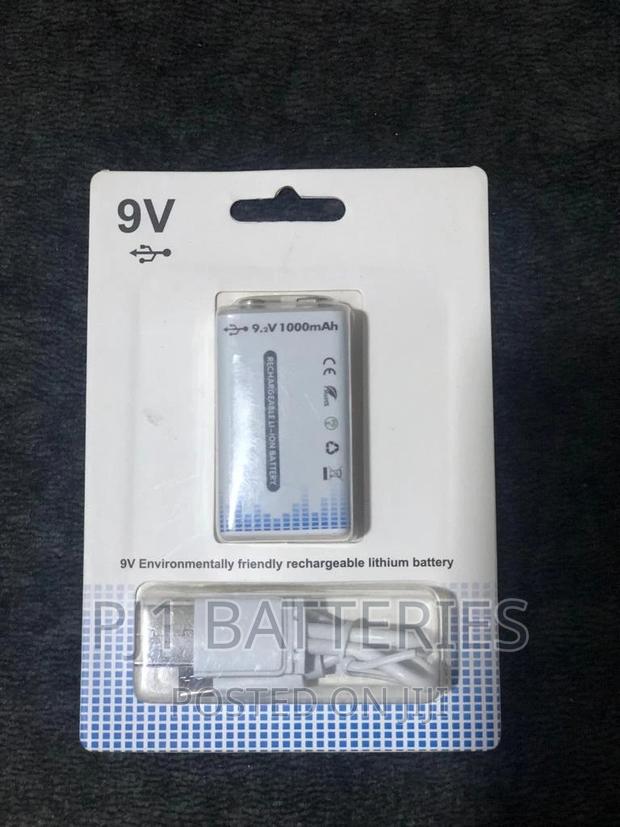 9v With Charger Port · Photo 2