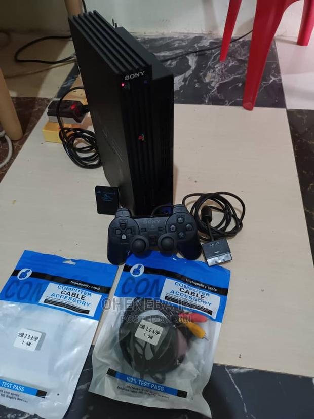 Ps2 Standard Console With Games for Sale · Photo 4