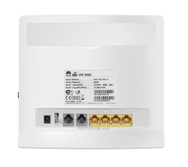 Huawei 4G B953 Universal Wireless Routers · Photo 2