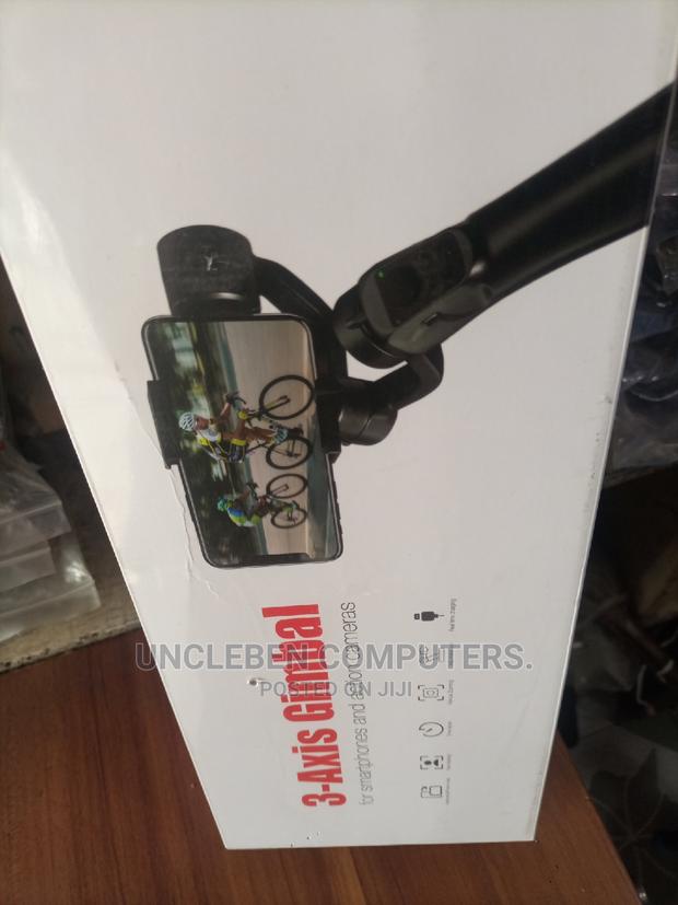 3axis - Gimbal for Phones and Camera · Photo 3