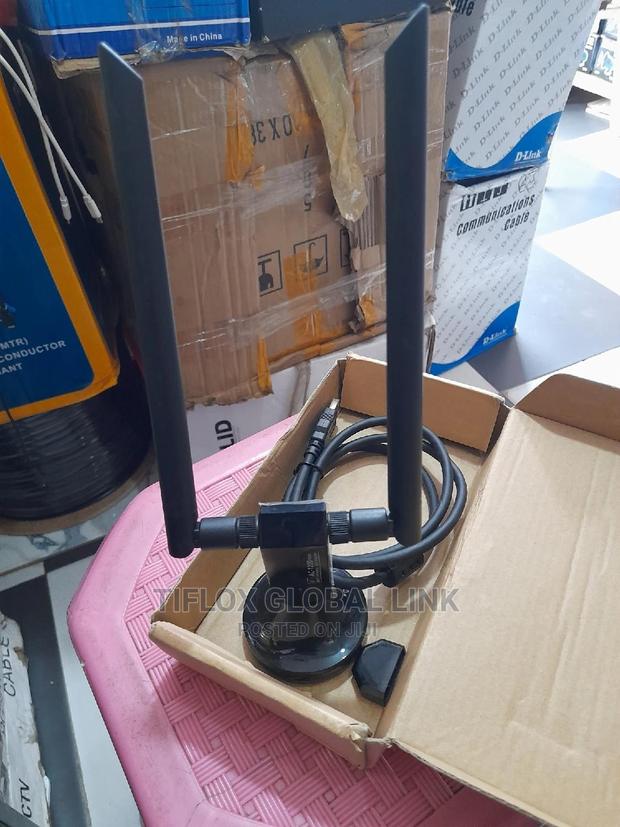 Wireless Usb Adapter Ac-1200 MBPS Dual Band · Photo 6