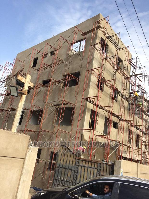 Scaffold/Formworks/Retaining Wall/Decking/Concrete /Pillar · Photo 3
