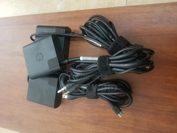 Type C Chargers by HP · Photo 3